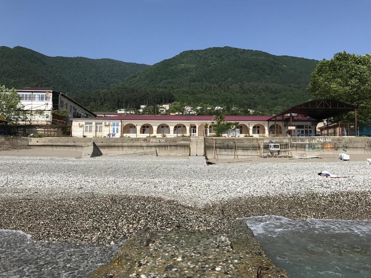 Davel Hotel Gagra Exterior photo