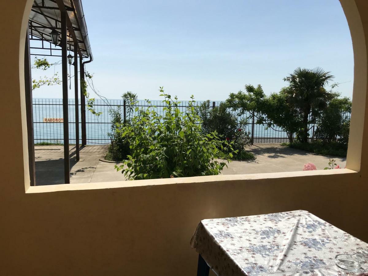 Davel Hotel Gagra Exterior photo